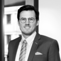 Senior Legal Counsel | Axel Springer National Media & Tech Gmbh & Co KG Dr. Lars Querndt